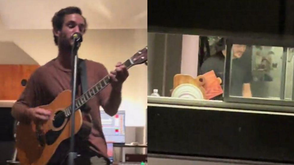 El momento se difundió en TikTok y cautivó a todos los internautas por la reacción del vecino al escuchar la música (Imagen captura).