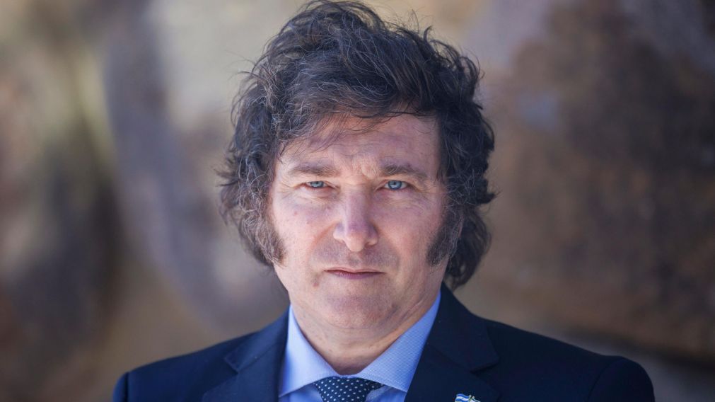 El Gobierno repudió a un ministro de España por "calumnias e injurias" contra Javier Milei y cruzó a Pedro Sánchez .