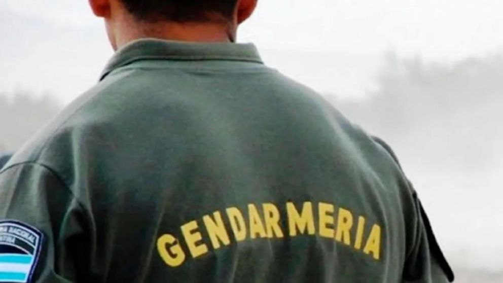 La v�ctima de la tentativa de robo fue un suboficial de la Gendarmer�a Nacional Argentina.