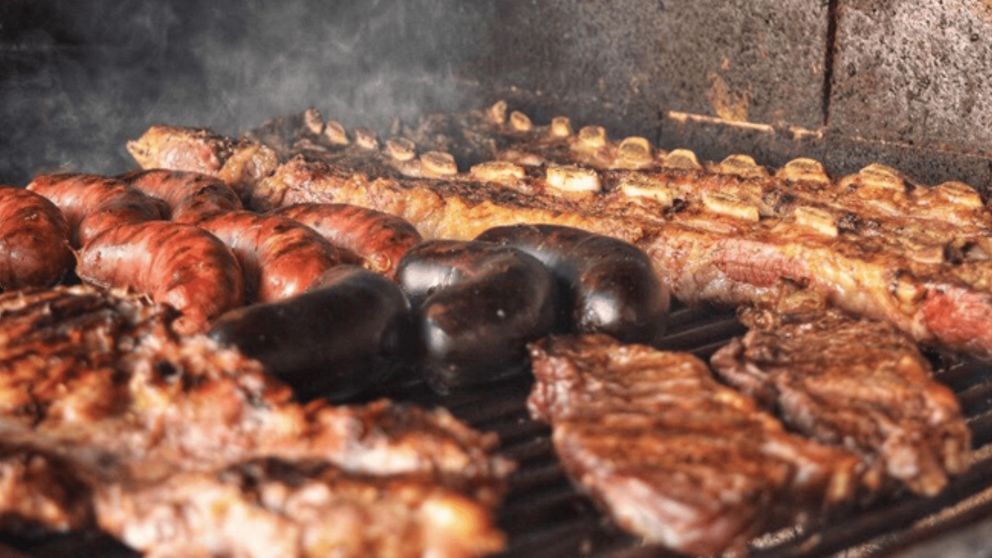 Insólita denuncia de un vecino por hacer un asado durante el viernes santo (Imagen ilustrativa).
