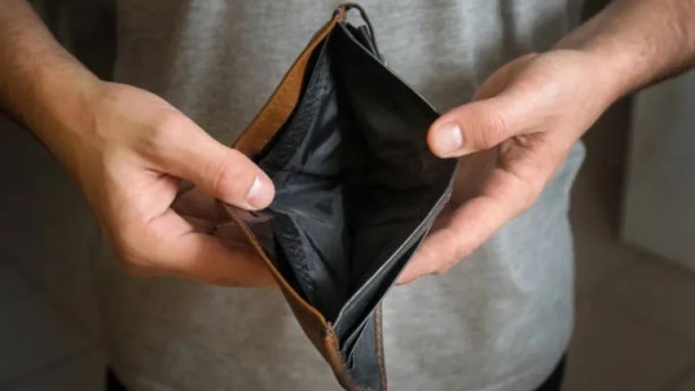Los argentinos perdieron la capacidad de ahorrar, según un estudio.