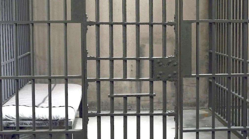 El presidiario huyó del calabozo tras romper un ventiluz.