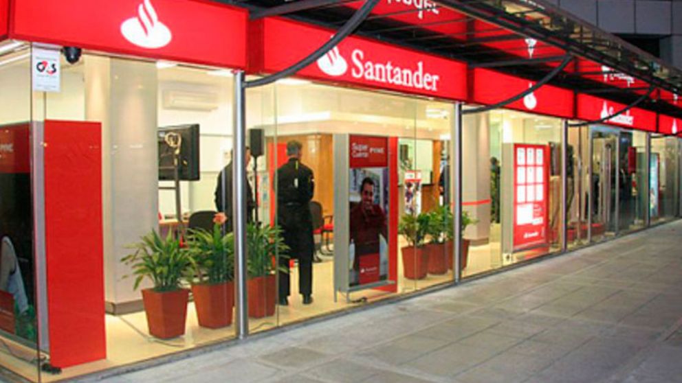 La entidad bancaria internacional publicó interesantes ofertas laborales.