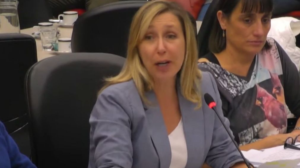 El FIT denunci� el ingreso de la reforma laboral en la Ley de Bases y pidi� a CGT que llame "a paro" en rechazo al proyecto.
