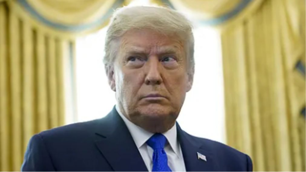 Trump anunció que bloqueará el estrecho de Ormuz y advirtió: "Acabaremos con lo poco que queda de Irán".