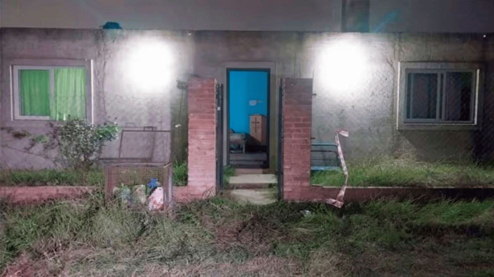 Escalofriante: una mujer fue acusada de matar a sus dos hijos pero los investigadores manejan una teoría "mística y religiosa"