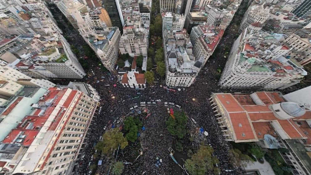 Histórica Marcha Federal Universitaria. (Nahuel Ventura/Crónica)