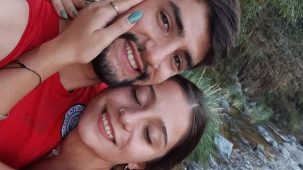 Jesús Buffarini, junto a su pareja, en una foto publicada en su Facebook
