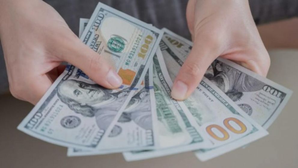 La ganadora se llevó 50 mil dólares en la lotería por un insólito número (Imagen ilustrativa).