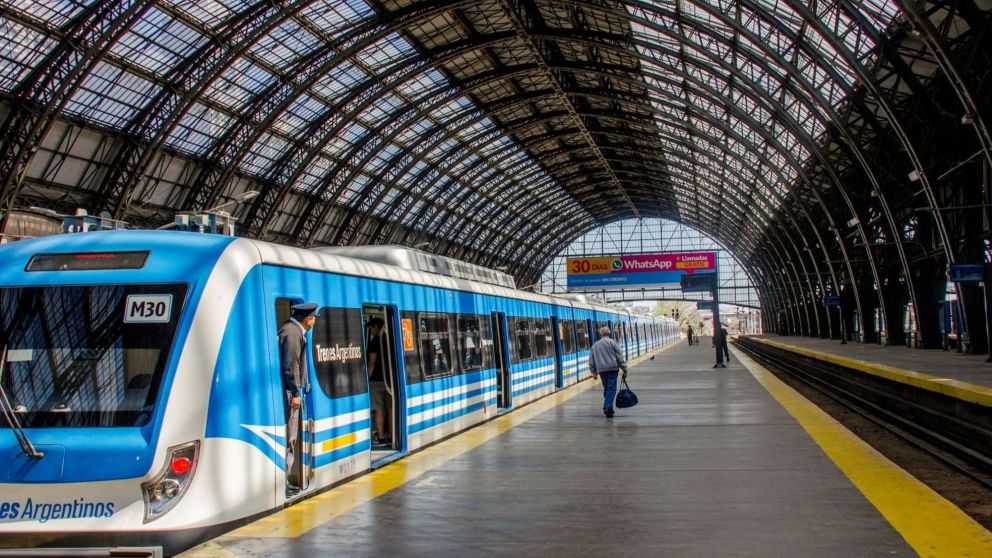 La Fraternidad anunció un paro de trenes para este jueves.