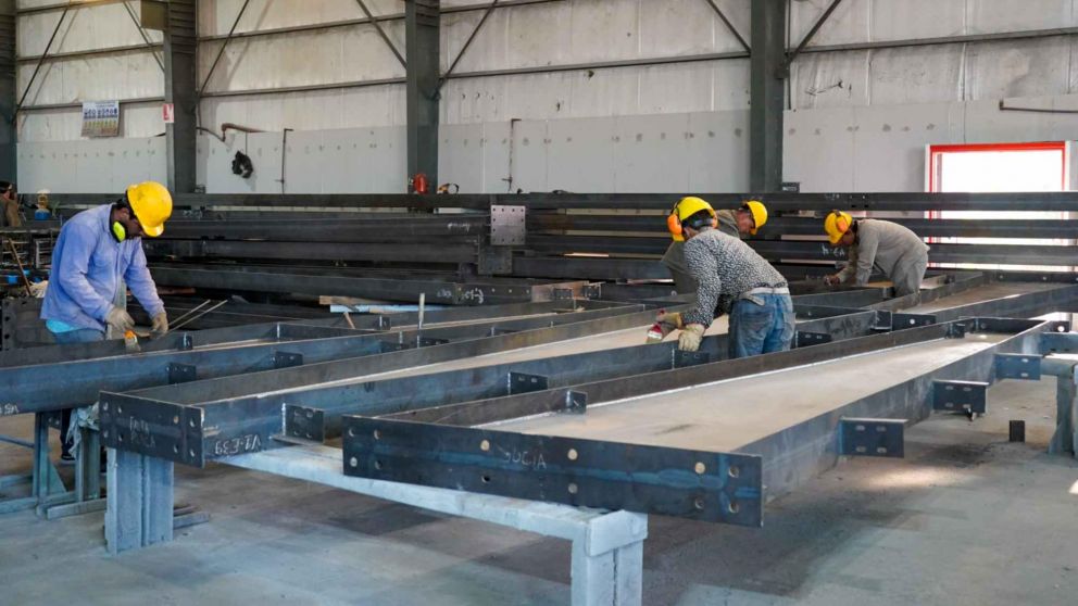 El BNA volvió a bajar fuertemente las tasas de los créditos a MiPyMEs y grandes empresas.