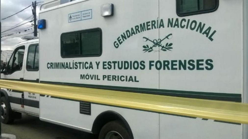 Miembros de la Gendarmería Nacional intervienen en las pericias del tiroteo (Imagen ilustrativa).