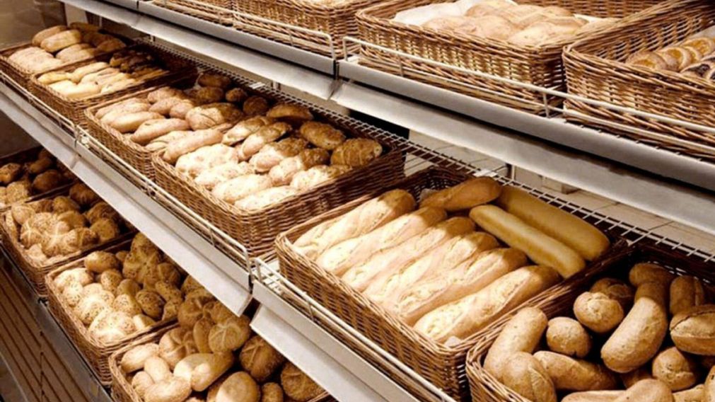 Alertan que el consumo en panaderías cayó hasta el 80% y cerraron 160 locales en el país.