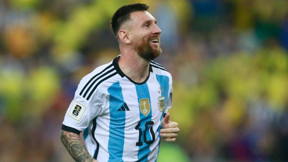 Un virtuoso jugador de River Plate fue comparado con Lionel Messi (Archivo).