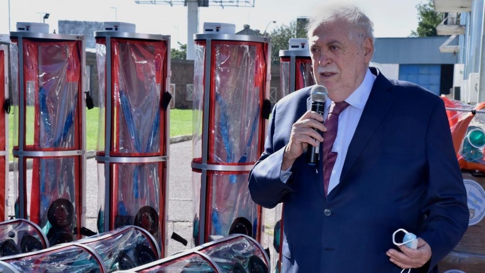 El ex ministro de Salud Gin�s Gonz�lez Garc�a neg� las acusaciones sobre el vacunatorio VIP al ser indagado por la jueza.