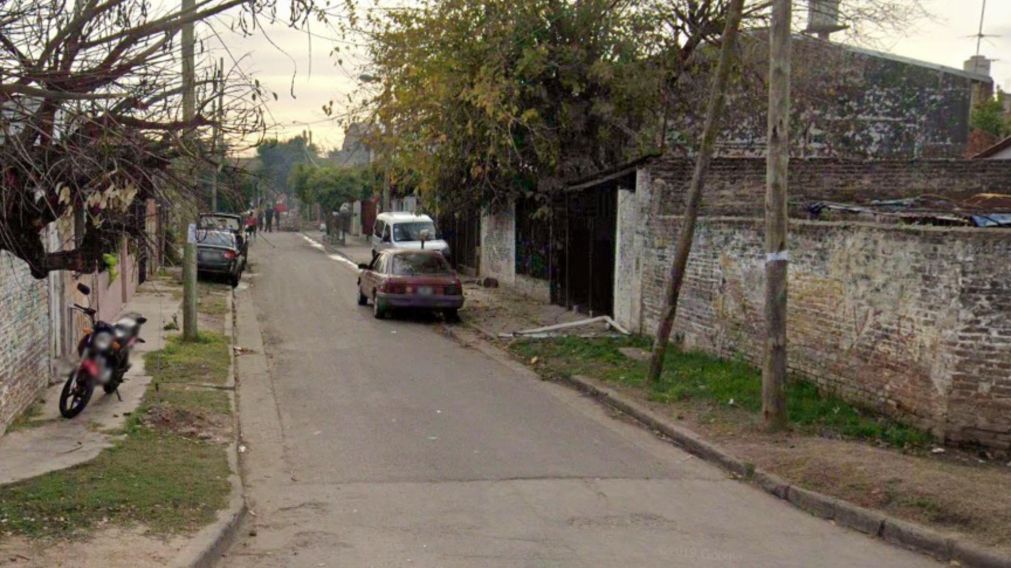 Acá, en este vecindario, se produjo el asesinato a cuchilladas del hombre.
