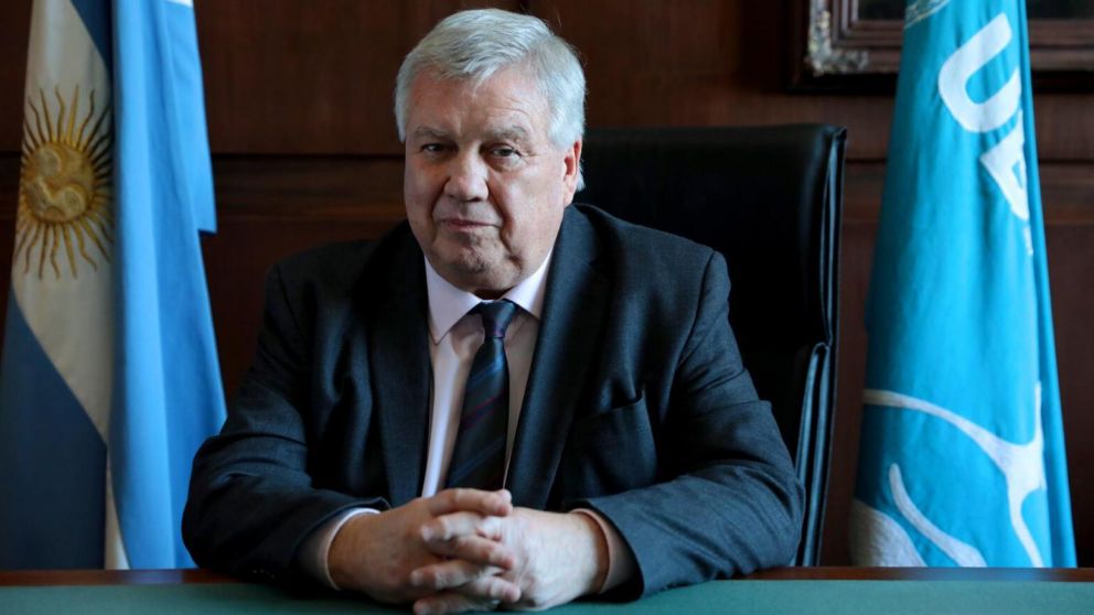 El rector de la UBA y su ir�nica respuesta a Milei: "Dice que soy un salam�n, habr�a que ver si soy picado fino o grueso"