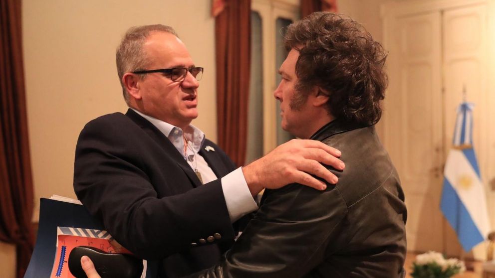 Milei recibió al embajador Eyal Sela en Casa Rosada.