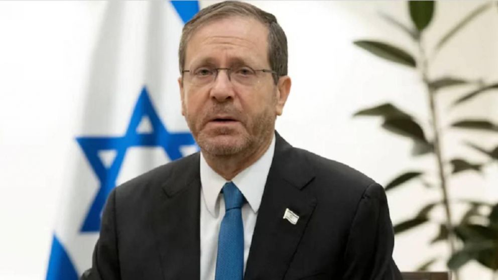 Isaac Herzog advirtió que Israel evalúa “todas las opciones” tras el ataque de Irán.
