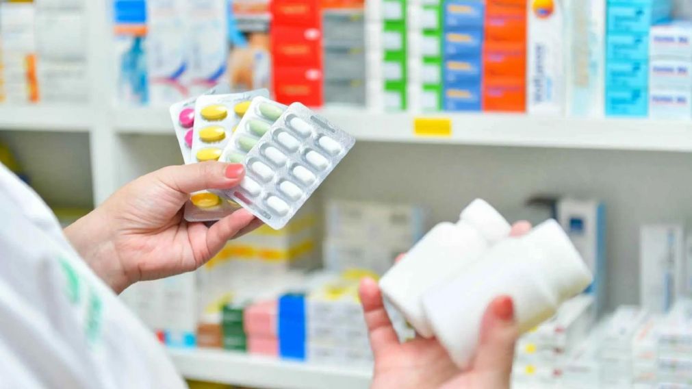 ANMAT informó que 22 fármacos dejarían de comercializarse bajo receta para ser de venta libre.