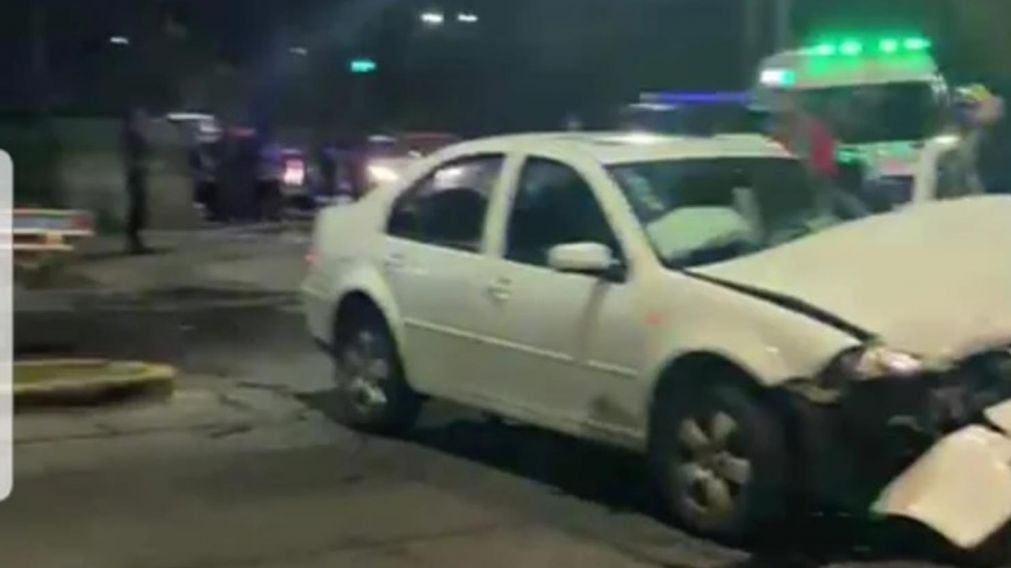 El choque del delincuente ocurrió en Iriarte y Vélez Sarsfield.