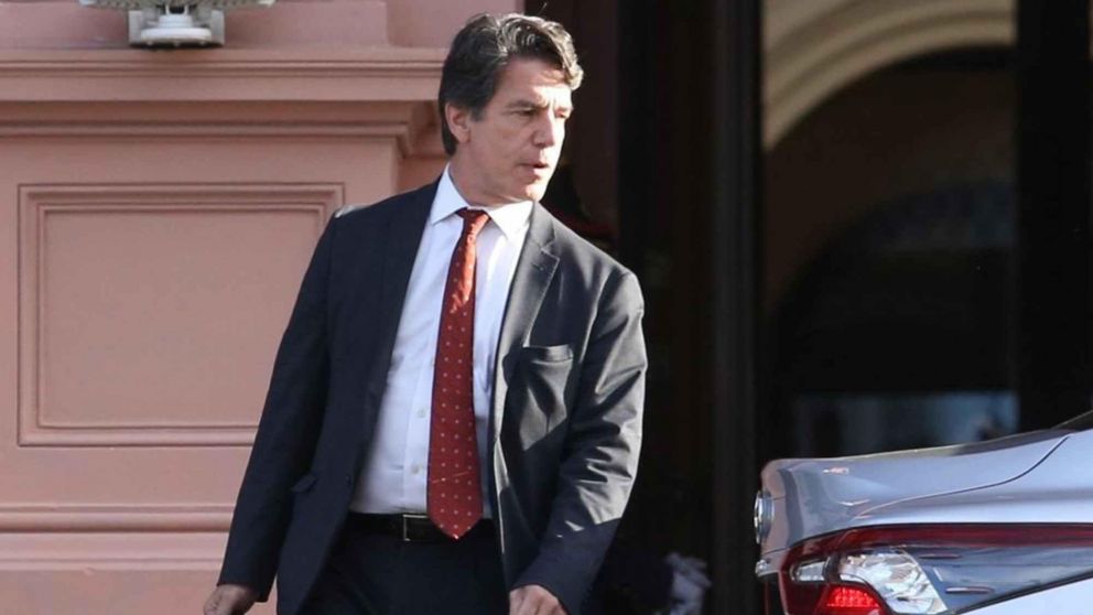 Nicolás Posse está reunido con un grupo de Diputados de la UCR por el proyecto de reforma laboral.