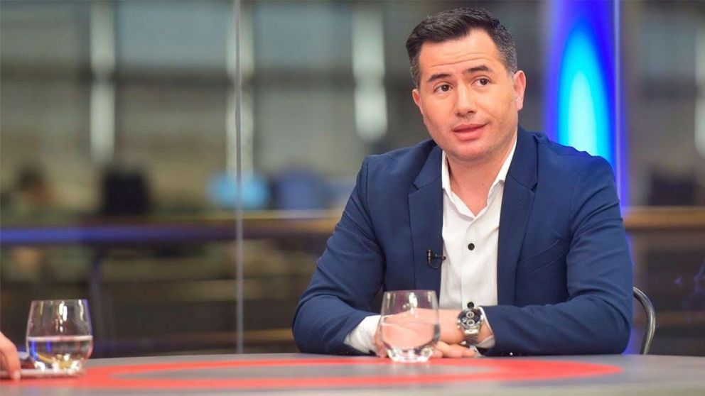 Bornoroni es empresario y tiene 45 años.