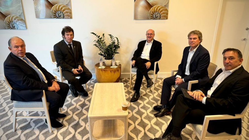 Primeras imágenes sobre la reunión de Javier Milei con el presidente del Banco Interamericano de Desarrollo