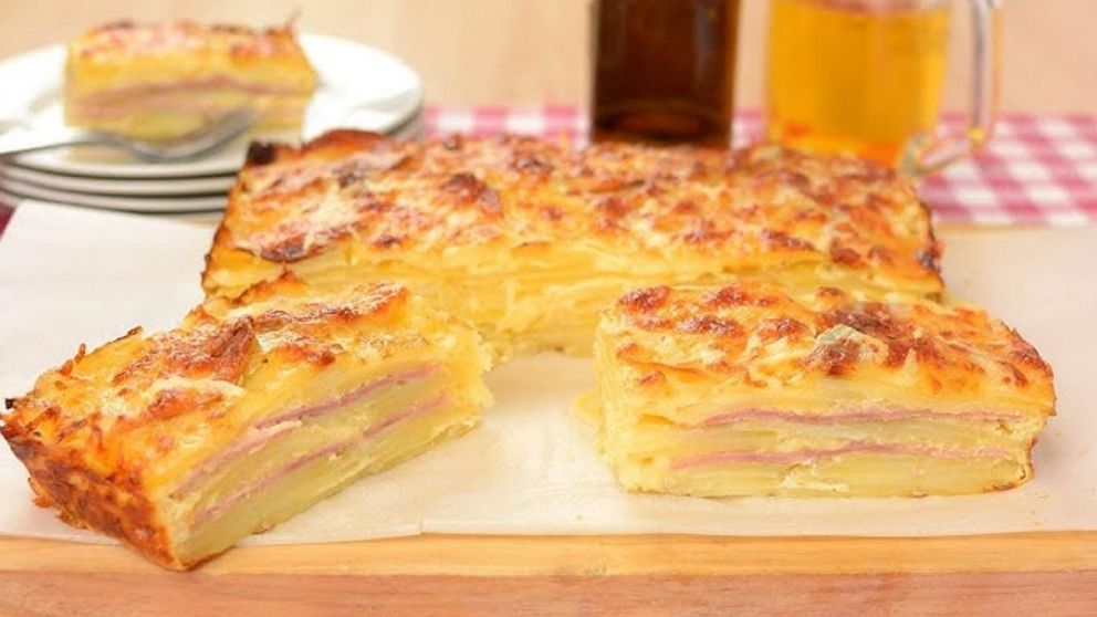 Mil hojas de papa relleno: una receta irresistible para sobrellevar el frío.