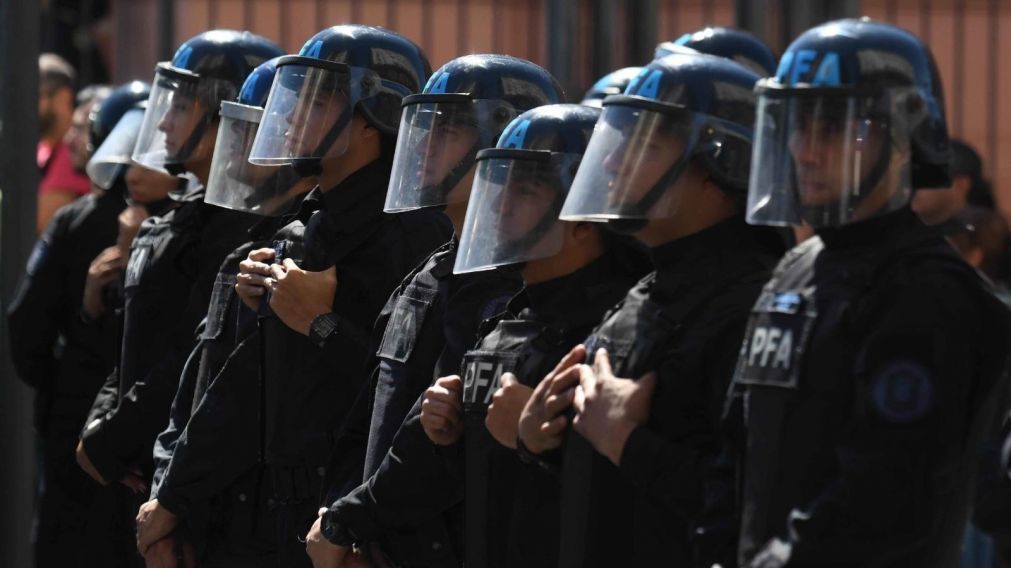 Marcha de ATE: se aplicó el protocolo antipiquete y denunciaron represión. (Crónica/Pablo Villán)