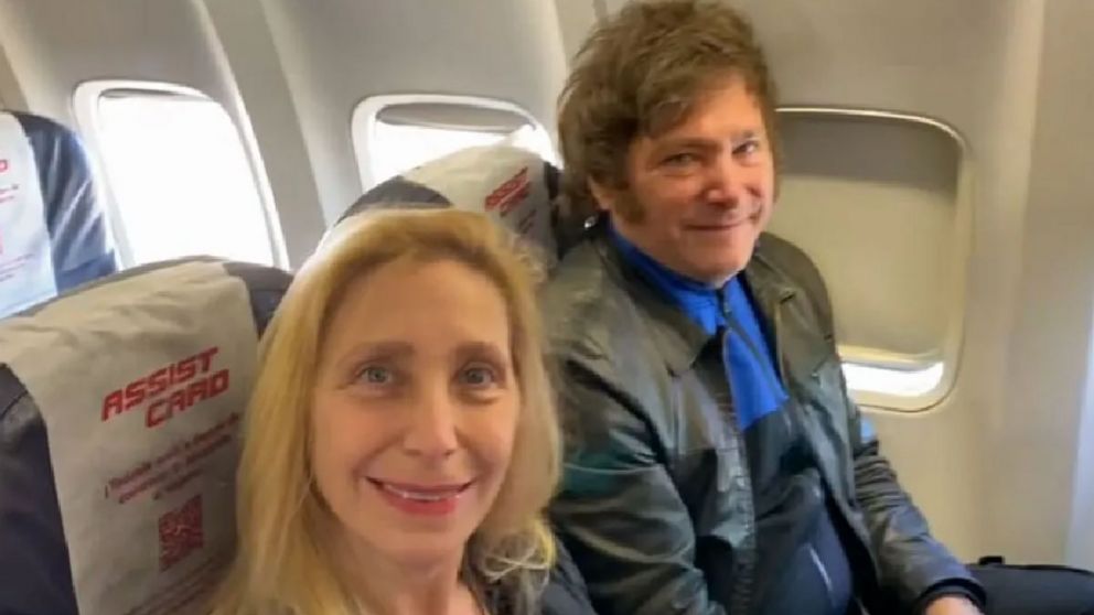 Javier y Karina Milei viajan a Miami.