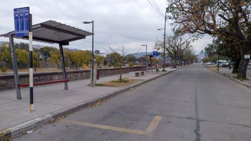 El paro de colectivos repercute fuertemente en el interior (Imagen ilustrativa).