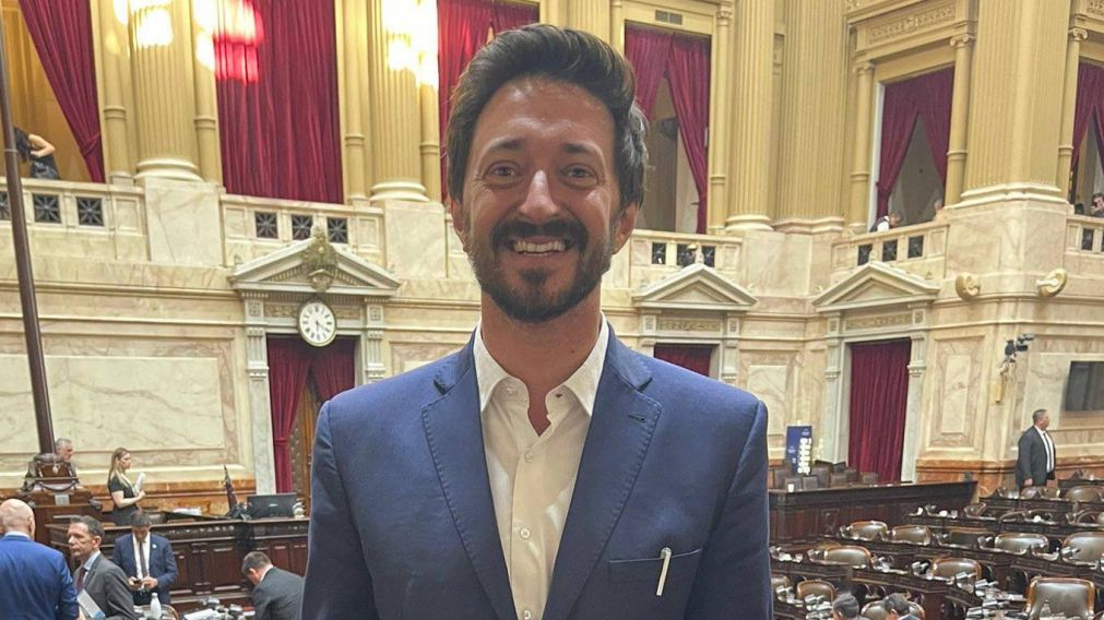 Martín Yeza respaldó los polémicos dichos de Alberto Benegas Lynch sobre la obligatoriedad de la educación (X).