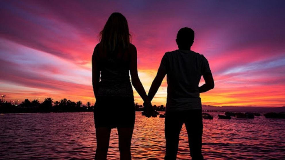 Siempre en compañía: los signos que no se bancan la soltería.