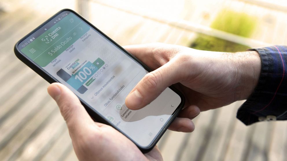 Dentro de las novedades y modificaciones que Cuenta DNI anunció, hay algunas promociones exclusivas que seguirán vigentes durante abril para ciertos sectores de la población.