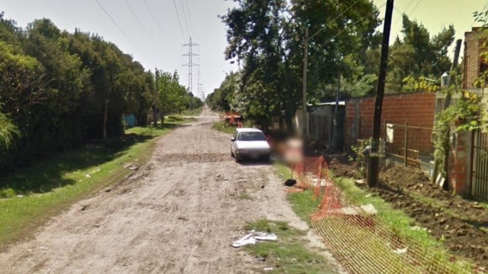 Acá, en este vecindario, fue localizado el cadáver del malviviente.
