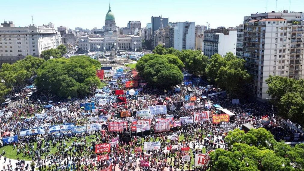 El líder del Movimiento Evita llamó a un nuevo paro general contra Javier Milei (Archivo).