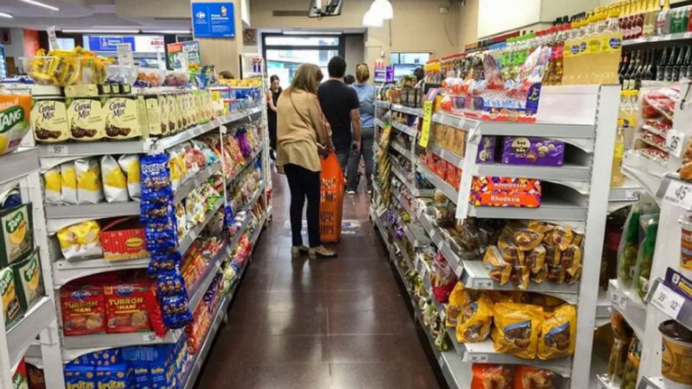 Por la crisis, los consumidores ya casi no compran productos de primeras marcas.