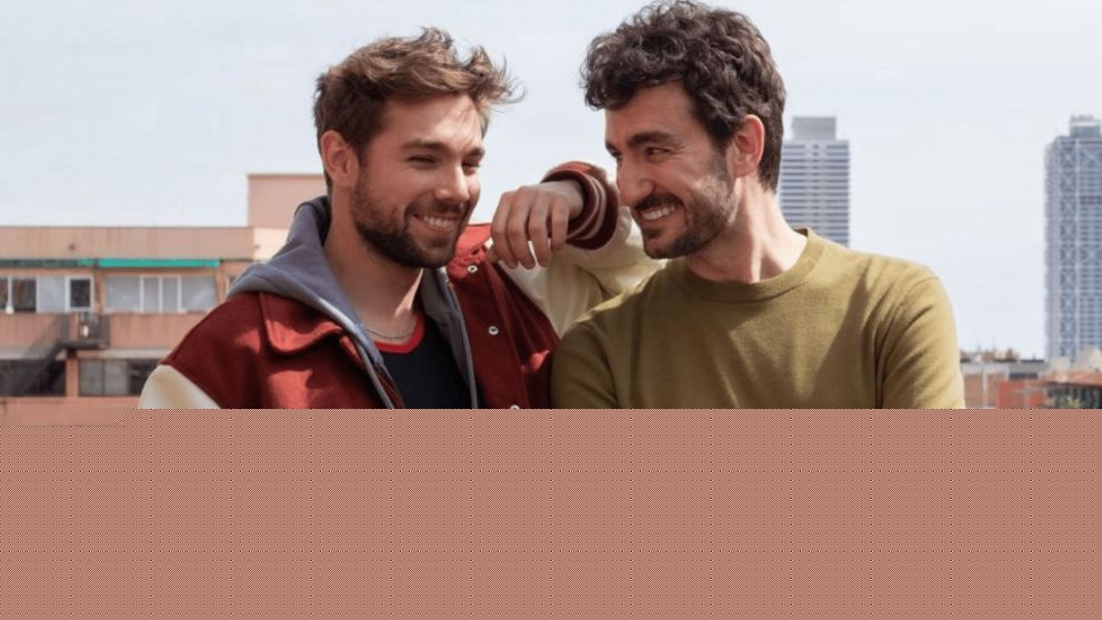 La miniserie de Netflix que tiene a un actor de Merl� como protagonista y es ideal para maratonear en una tarde