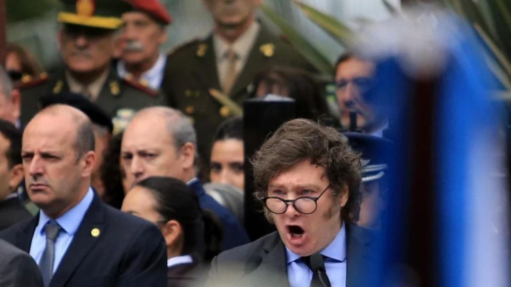 Acto por la Guerra de Malvinas: Milei pidió inaugurar "una nueva era de reconciliación con las Fuerzas Armadas"