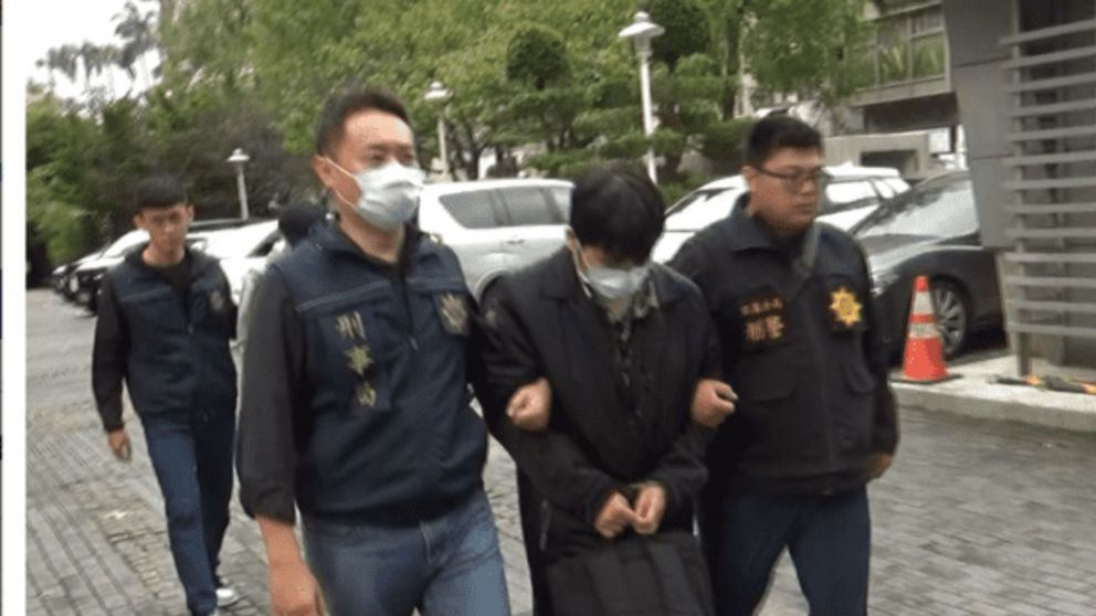 El caso de Zhang: el joven amputó sus piernas para cobrar un seguro millonario y terminó preso