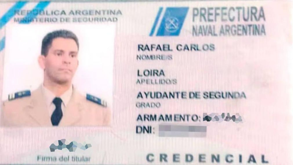 El prefecto Rafael Carlos Loira tenía 49 años, era padre de dos hijos y este martes iba a cumplir 28 años de casado.