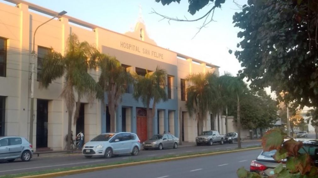 Ambos heridos de bala fueron atendidos en el Hospital San Felipe.