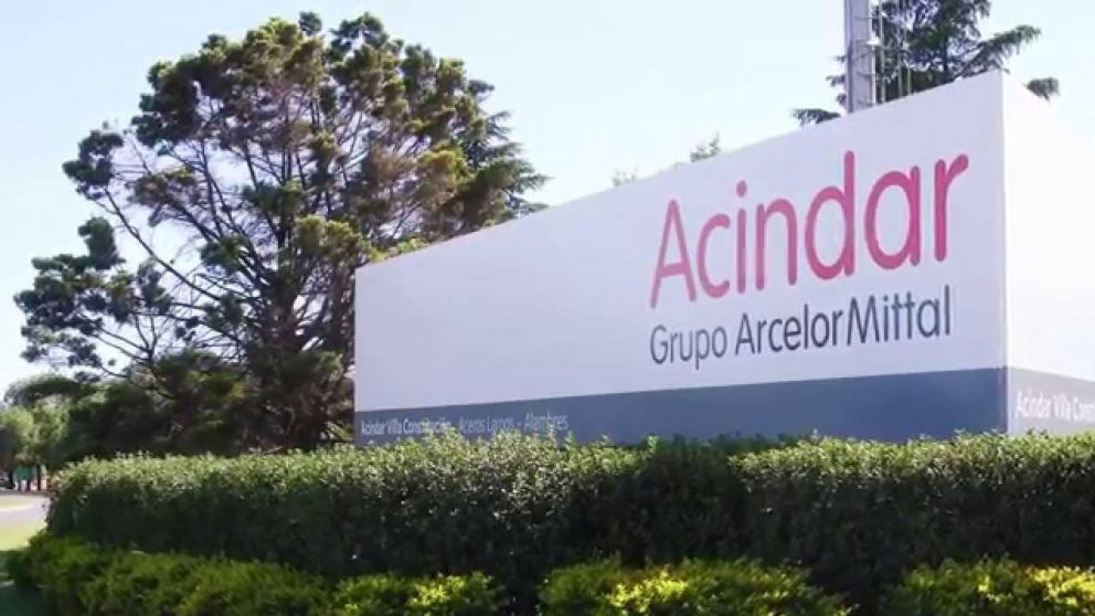 Acindar: suspensión masiva de trabajadores contratistas por crisis industrial