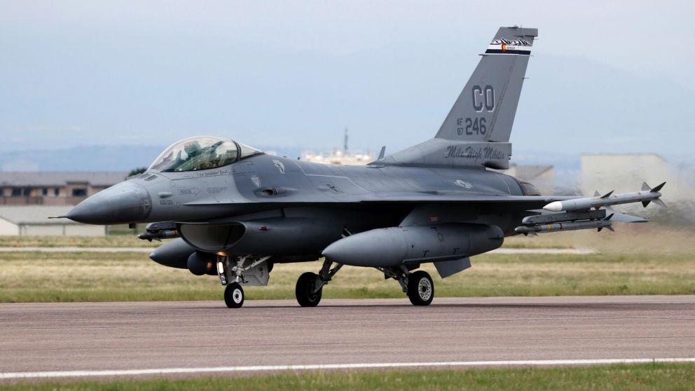 Con el aval de Estados Unidos, Argentina comprará aviones de combate F-16 a Dinamarca.