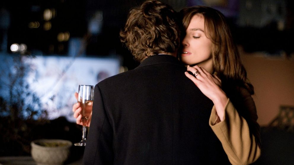 La picante película "oculta" que es furor y podés mirar en una hora y media