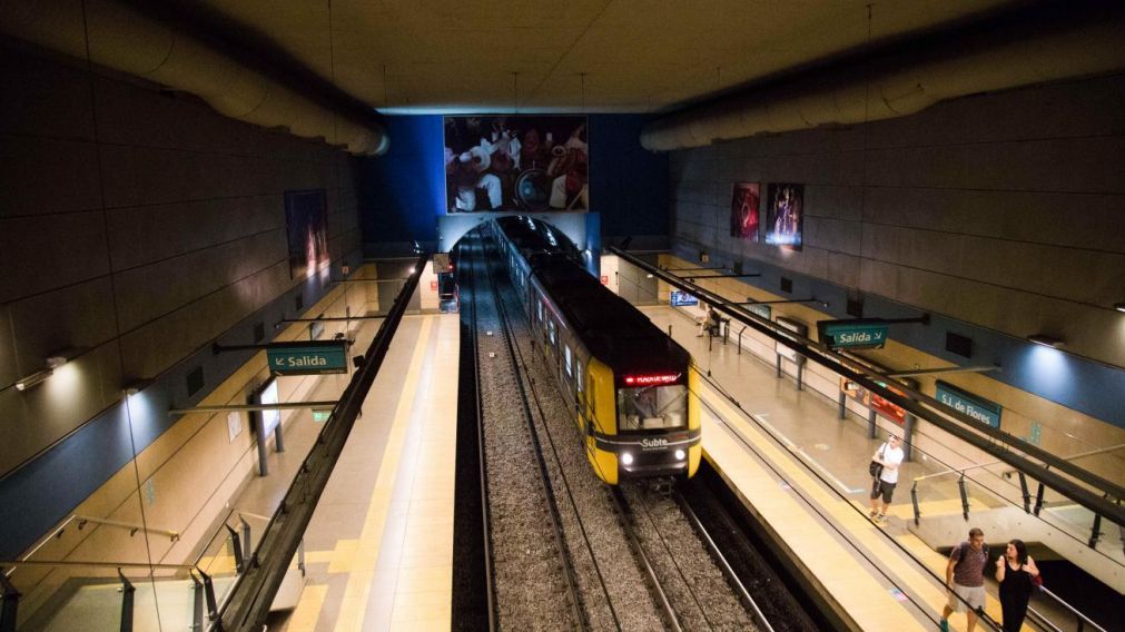 El aumento del boleto de subte se postergó por un tiempo (Imagen ilustrativa).