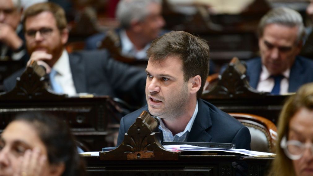 Por la falta de qu�rum, se desarrollan las expresiones en minor�a.