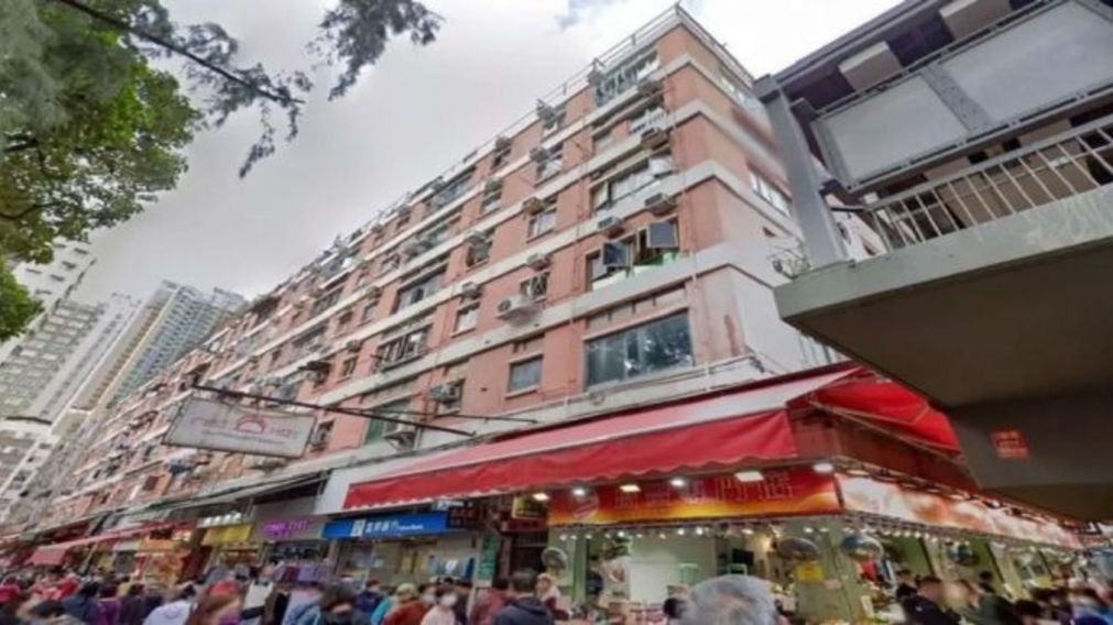 Hallaron a dos bebés muertos en frascos de vidrio en un departamento de Hong Kong.