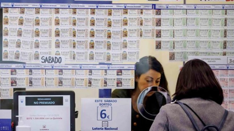 Se convirtió en millonaria gracias al ticket de lotería que le regaló su novio.